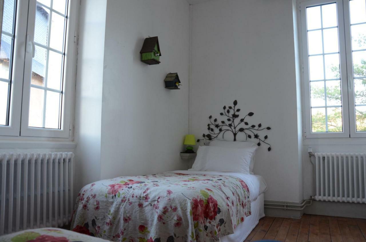 Le Manoir De Sanilhac Bed & Breakfast Notre-Dame-de-Sanilhac Bagian luar foto